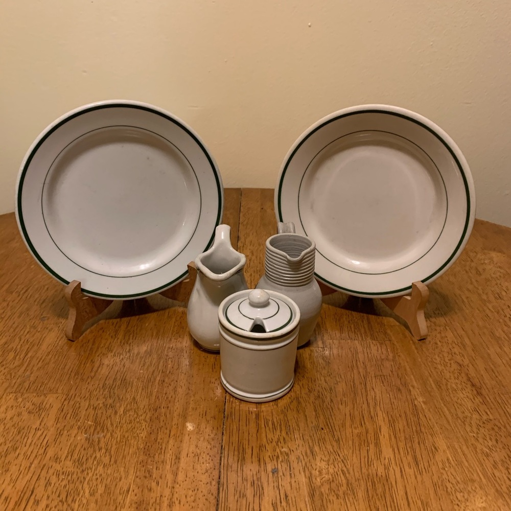Cute little kitchen set